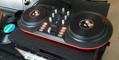 Ion Discover DJ Computer DJ System Deck with MixVibes Software CD WORKS