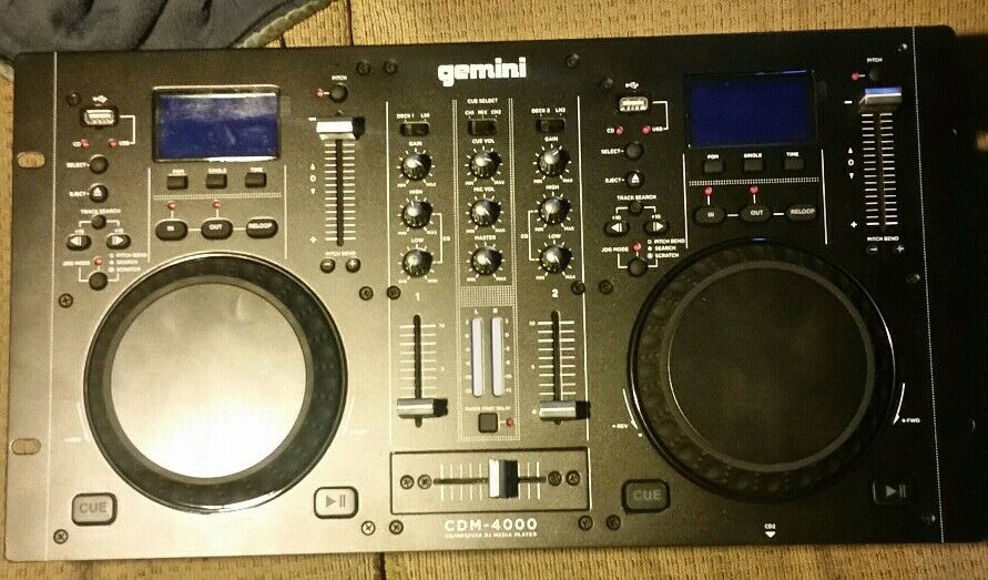 Gemini CDM-4000 2-Channel Dual CD/MP3/USB DJ Media Player Mixer System