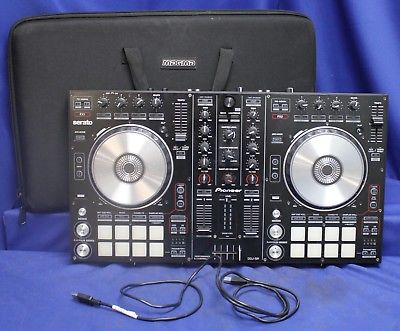 Pioneer DDJ-SR Digital DJ Controller W/ Carrying Case