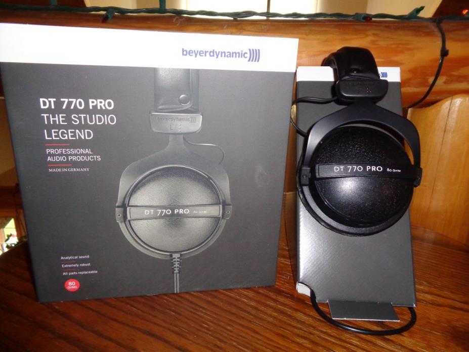 beyerdynamic DT 770 Pro 80 Ohms Closed Studio Headphones