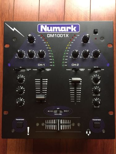 NUMARK DM1001X Mixer