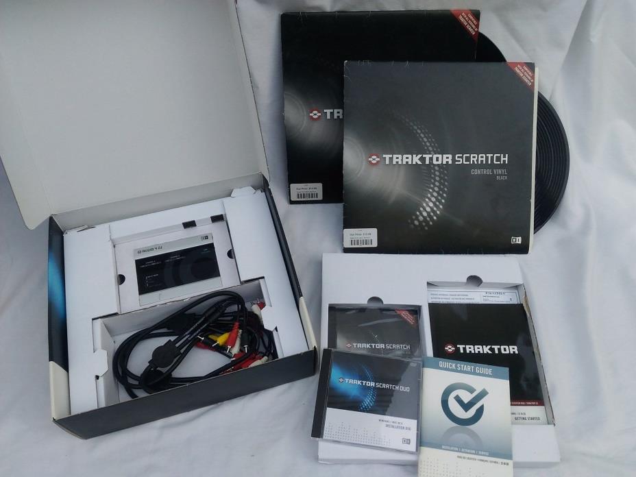 Native Instruments Traktor Scratch Duo with Audio 4 DJ & timecode Scratch Vinyls