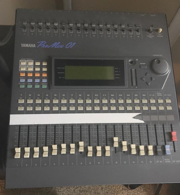 Yamaha Pro Mix 01 Digital mixer - AS IS- one bad channel
