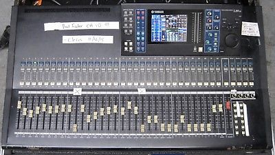 Yamaha LS9-32 Digital Mixing Console w/ Case (see description)