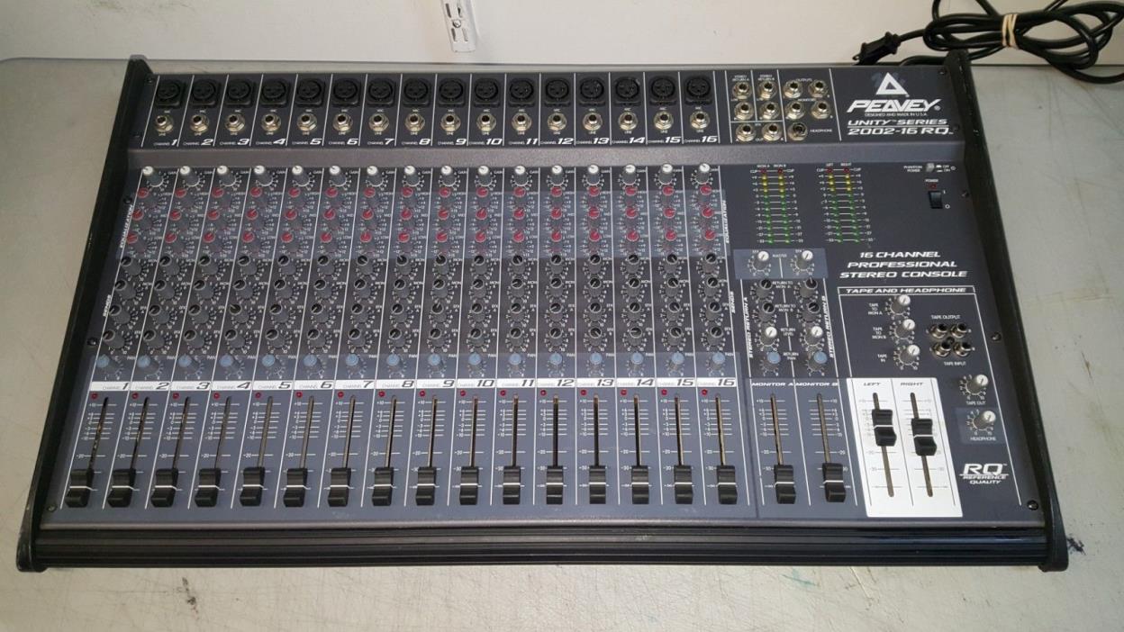 Peavey Unity Series 2002 -16RQ 16Channel Mixing Console