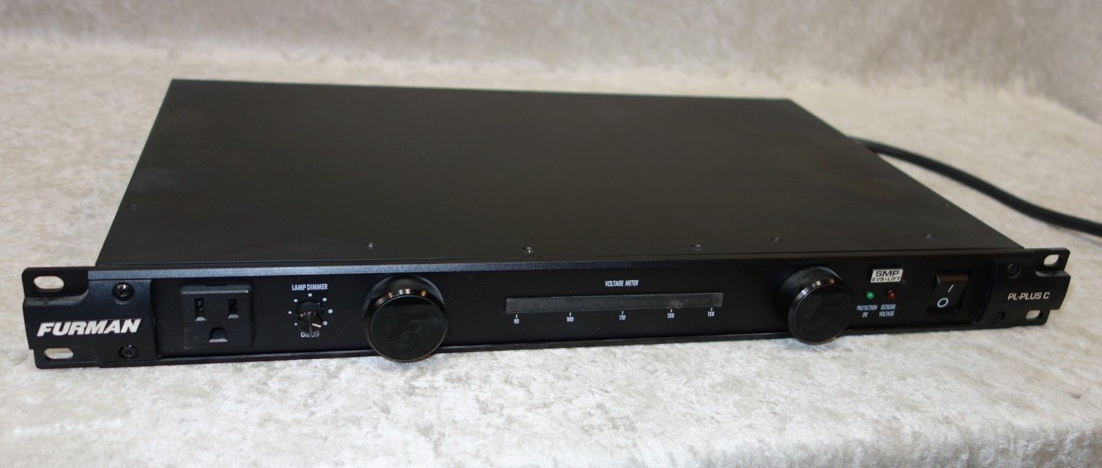Furman PL-Plus C 15 Amp Power Conditioner with Voltmeter