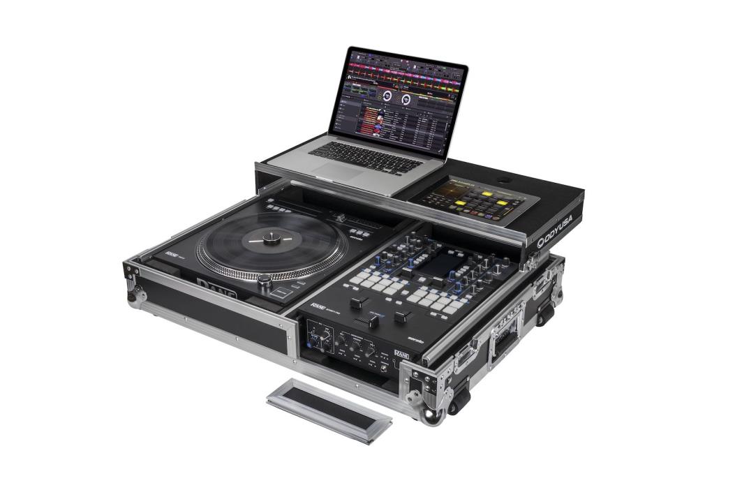 Odyssey FZGS1RA1272W - Rane Seventy-Two Mixer & Rane Twelve Compact Coffin