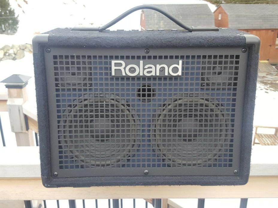 ROLAND KC110 KEYBOARD AMP, STEREO MIXING, KC-110
