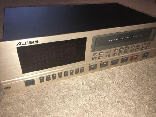 Alesis 20-Bit Digital Audio Recorder Adat Type II LX20