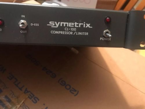 Symetrix  CL 100 Compressor Limiter