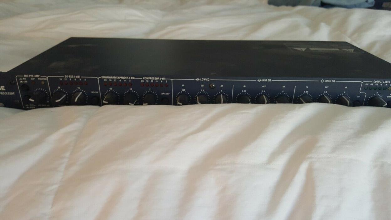 Symetrix 528E Voice Processor