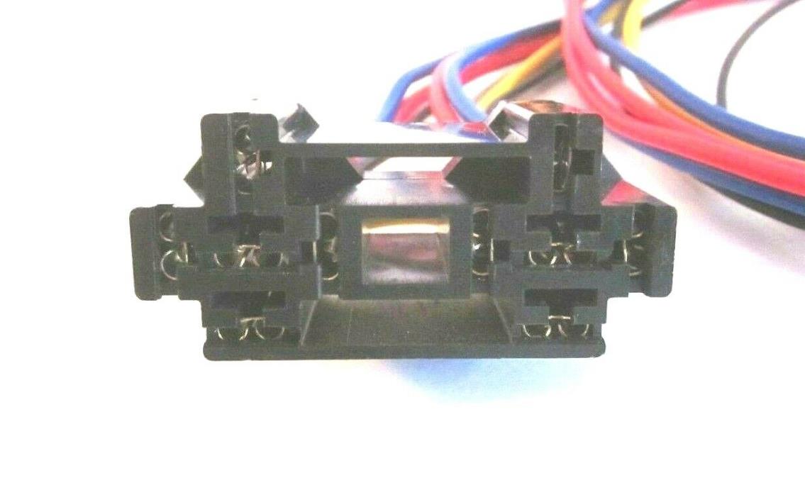 12 VDC Dual Relay Socket For Bosch Type Relay 330-078