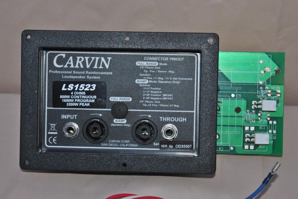 Carvin 800 Watt LS1523 3 Way Crossover w/ Color Coded Speaker Cables