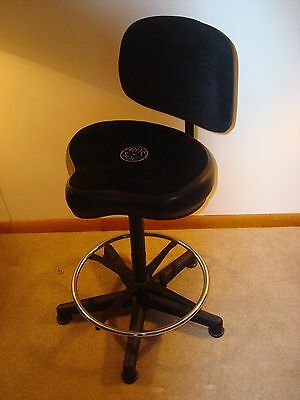Roc N Soc Lunar Throne with Back Rest and Foot Ring