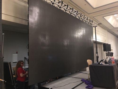 3.91 LED VIDEO WALL PACKAGE OF 48 DOUBLE PANELS