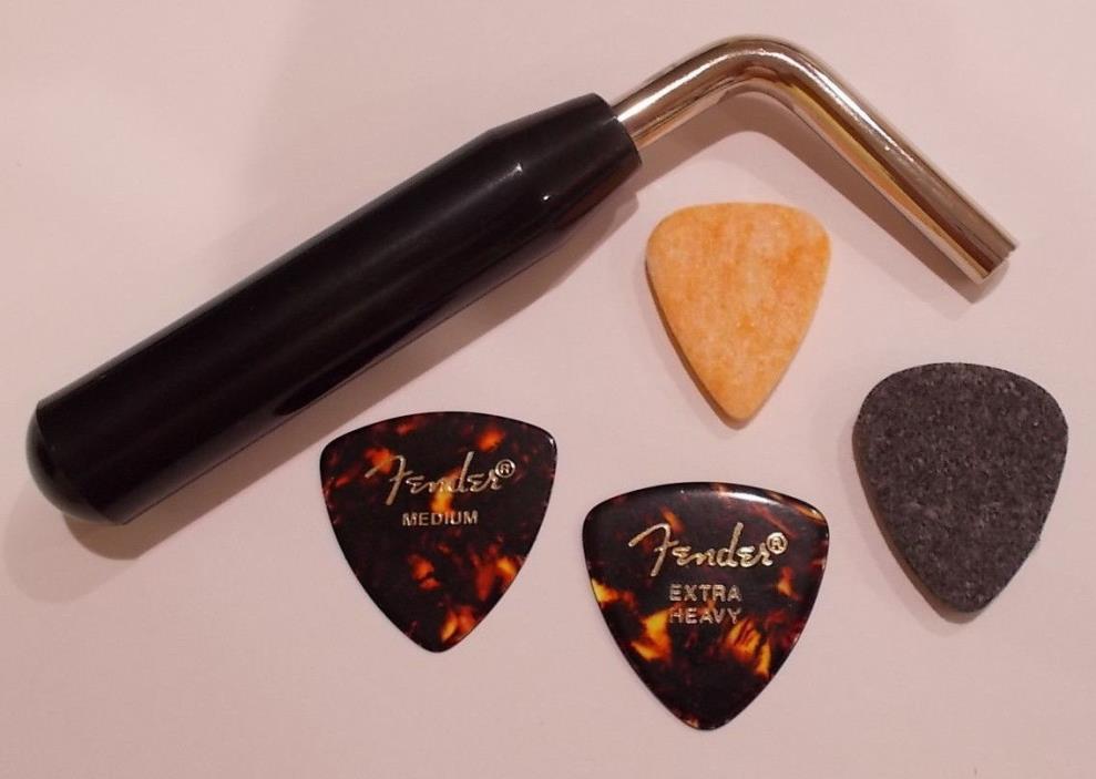 Autoharp Tuning Wrench + 2 Felt Picks + 2 guitar picks   FREE SHIP/FREE RETURN!
