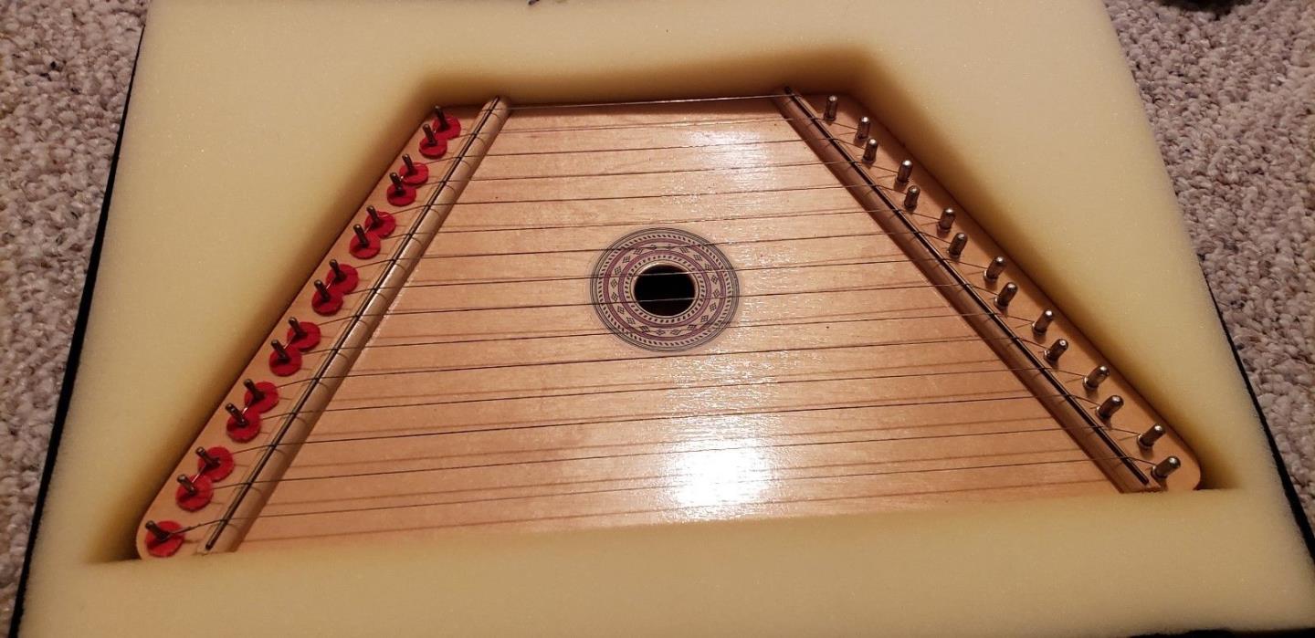 Vintage Autoharp  - Made In Poland - Table Harp Chords Musical