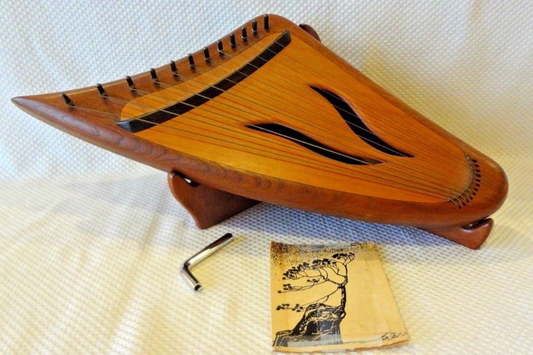 KANTELE STRING MUSICAL INSTRUMENT - ZITHER PSALTERY KANNEL KOKLES KANKLES GUSLI