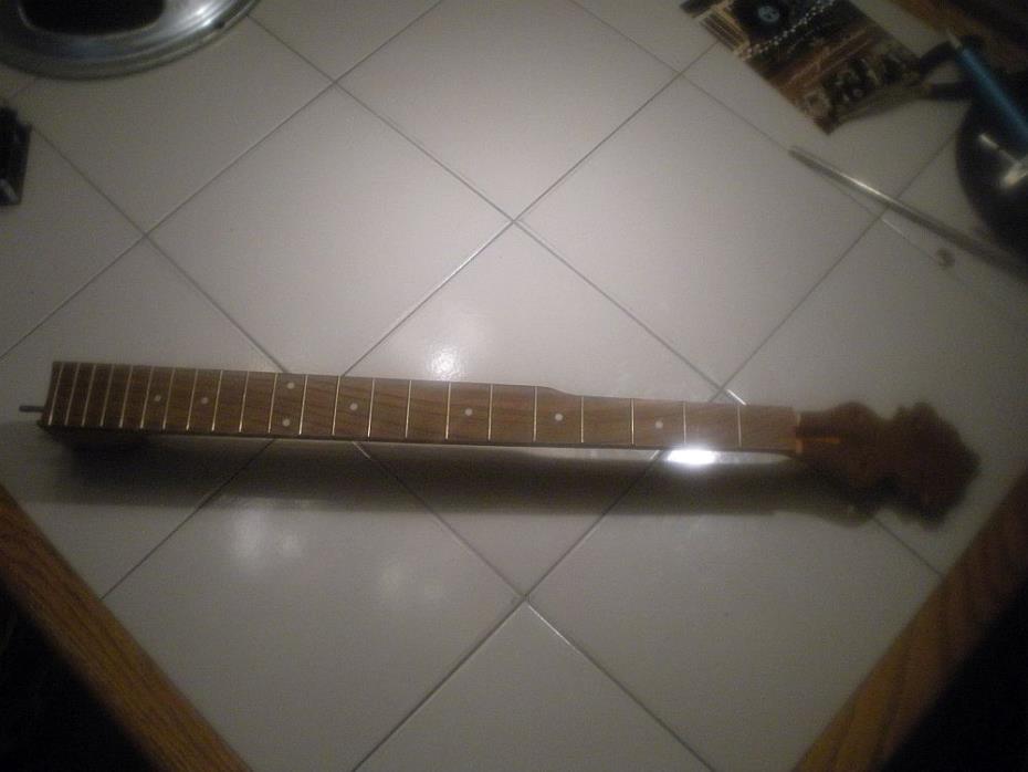 Saga 5 string banjo neck, unfinished with working truss rod!