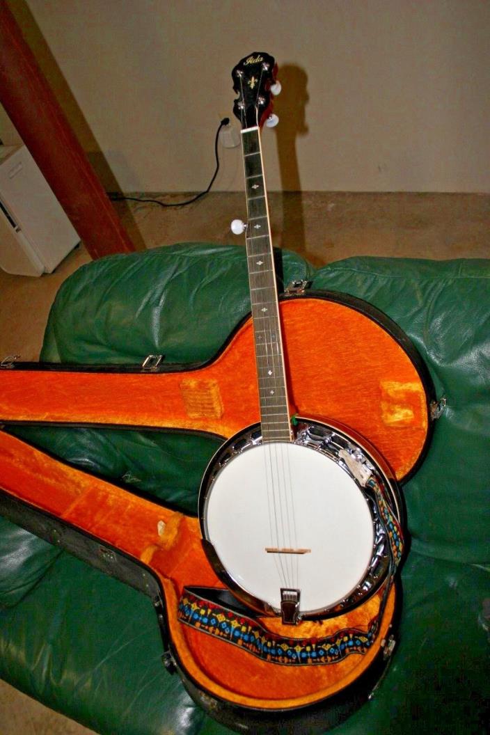 Lida 5 String Banjo with OHSC