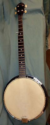 SOLID OLD gremlin banjo (5 string ) NEEDS A FEW PARTS/ STRINGS-COMES WITH CASE !