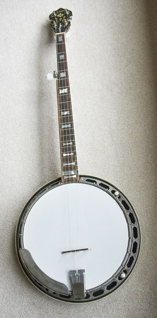 Gibson Earl Scruggs banjo