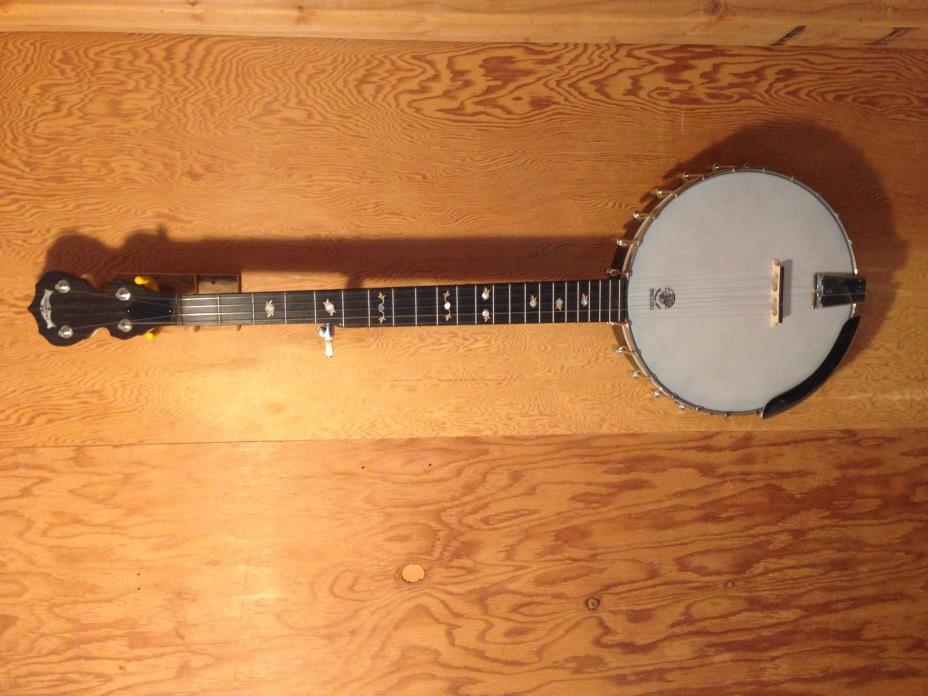 Deering Sierra Custom 5 string Banjo