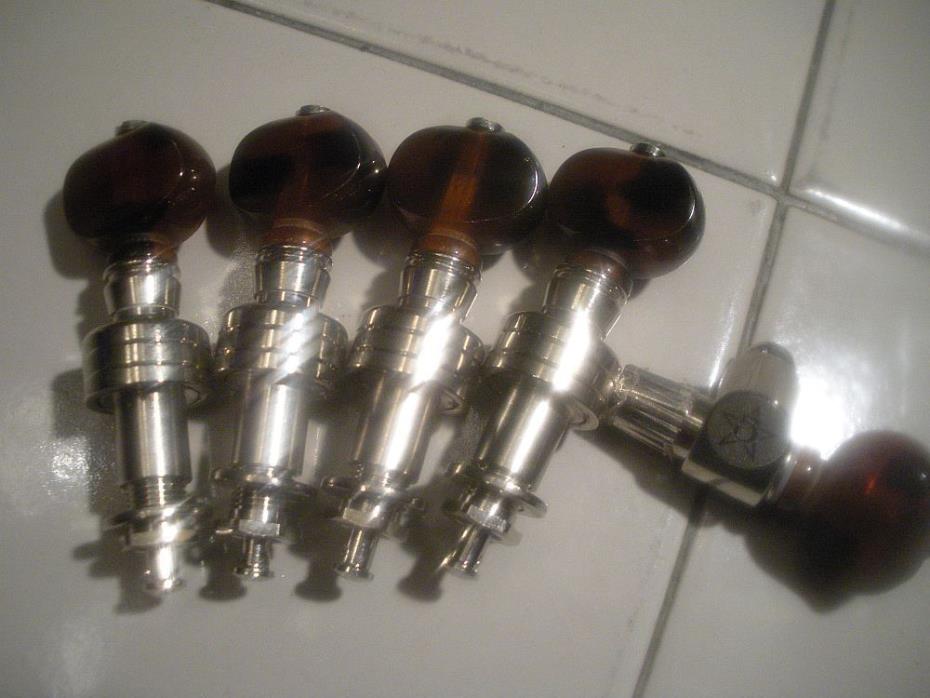 Gotoh 2 band banjo tuners, nickel plated with DARK Amber buttons. 5 string banjo