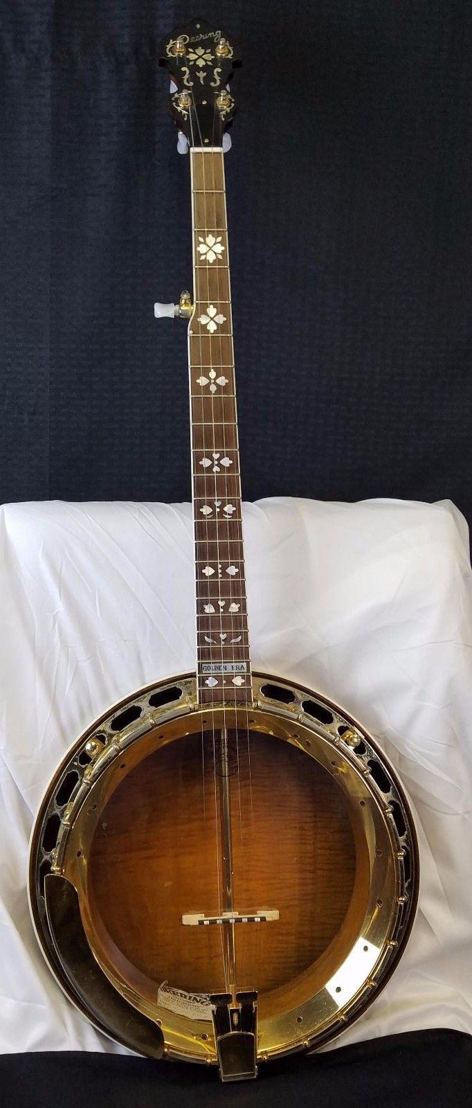 Deering Golden Era 5-String Resonator Banjo with Case