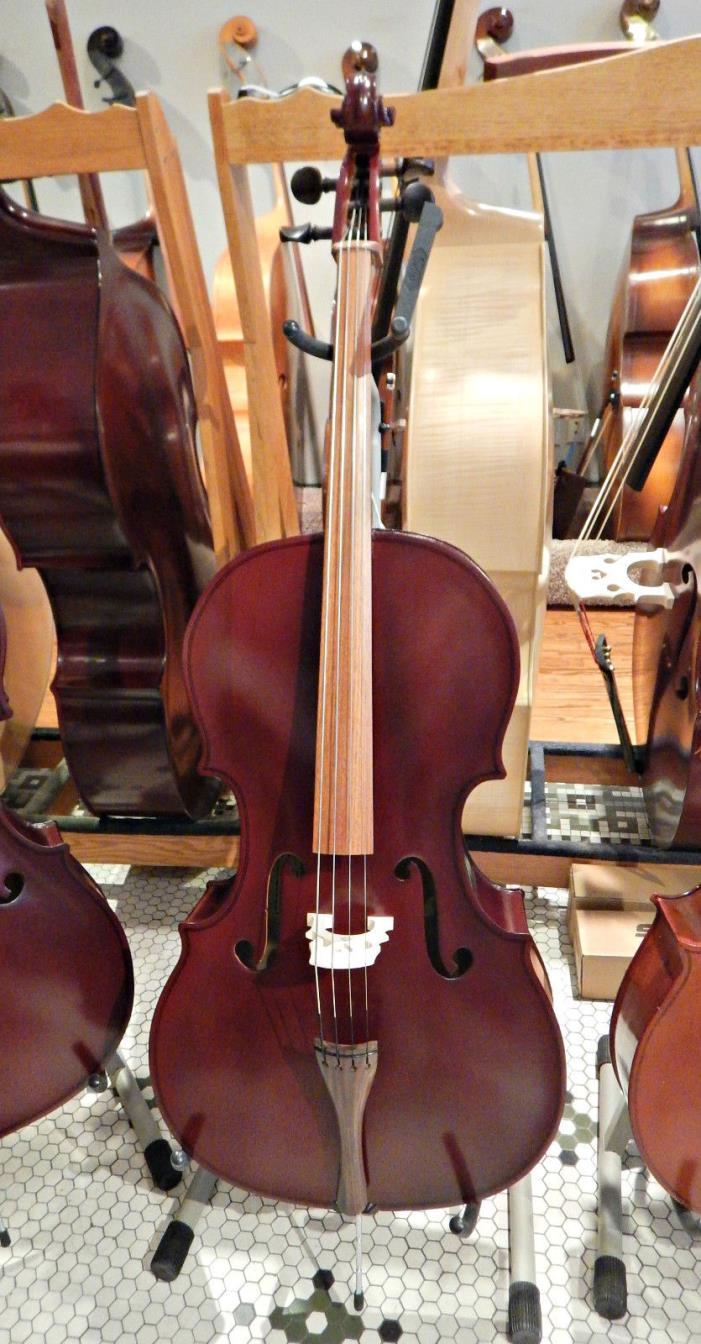 Engelhardt E110 Cello 4/4 w/Gig Bag & Bow