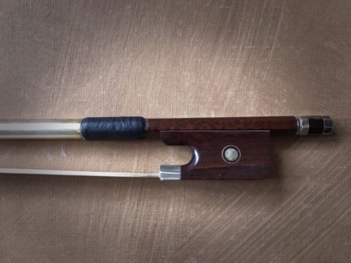 ****NICE OLD CELLO BOW-GREAT PLAYER****