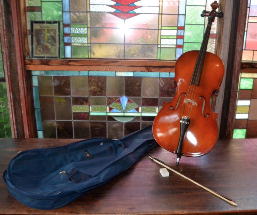 COLLECTIBLE 3/4 SIZE SELMER ARISTOCRAT CELLO MODELAR223 WITH GLASSER BOW $350