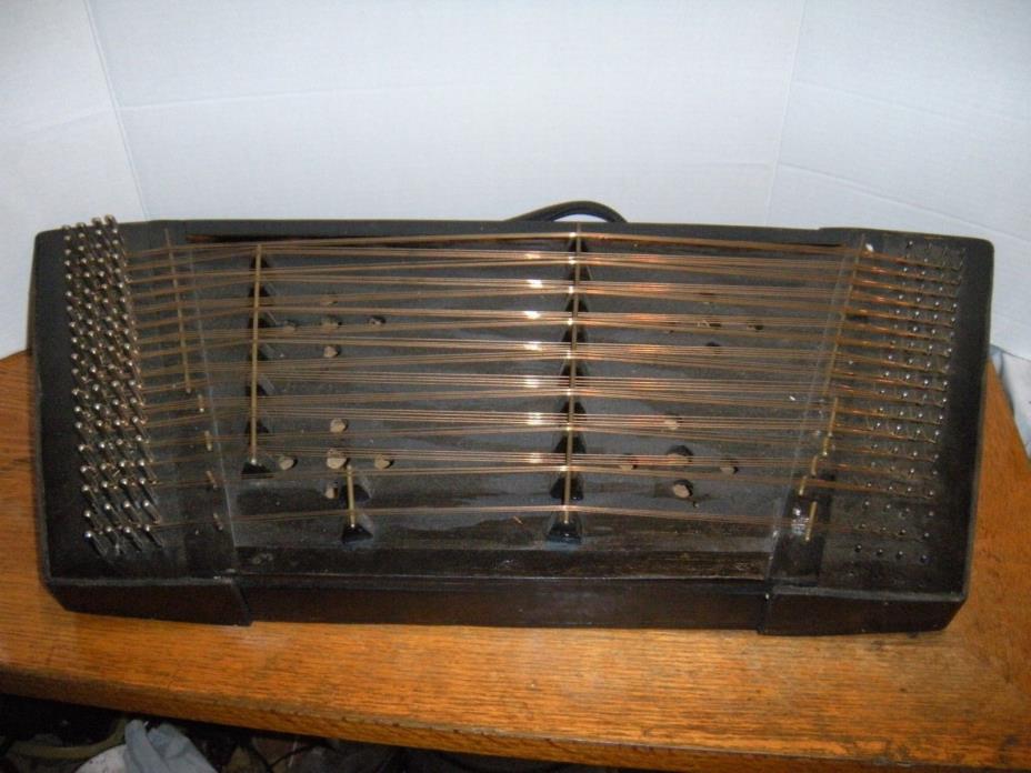vintage hammer dulcimer