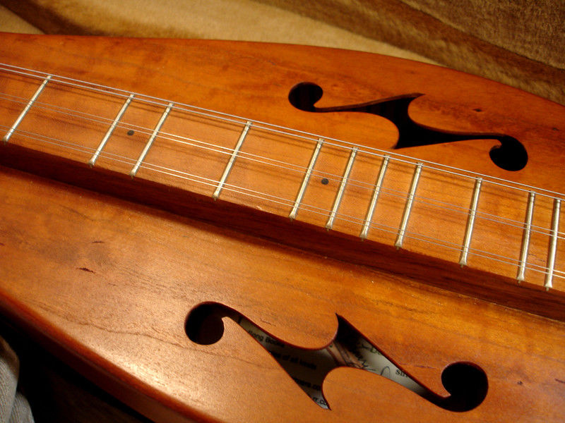 Appalachian Dulcimer Wild Cherry Wood 6 String By Dan Doty + Carry Case