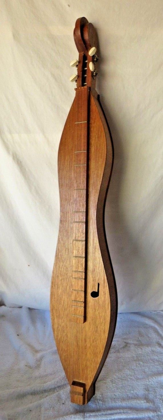 UNUSUAL Verne H. Leininger Dec 1981 Wood Dulcimer Good Condition, Hand Made
