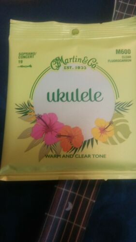 1- SETS.  MARTIN M600 UKULELE SET STRINGS ..1 SETS