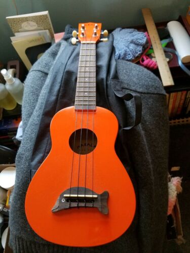Makala Ukulele - Orange