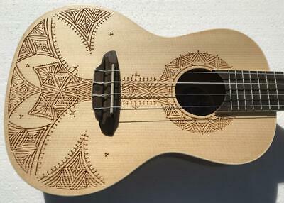 Luna UKE SAH C Sahara Spruce Concert Ukulele with Gig Bag
