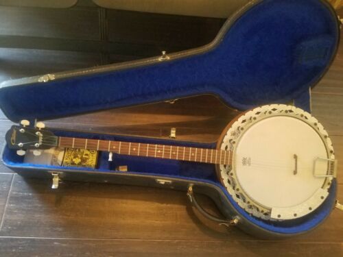 CONTESSA 5 STRING VINTAGE BANJO with hardcase