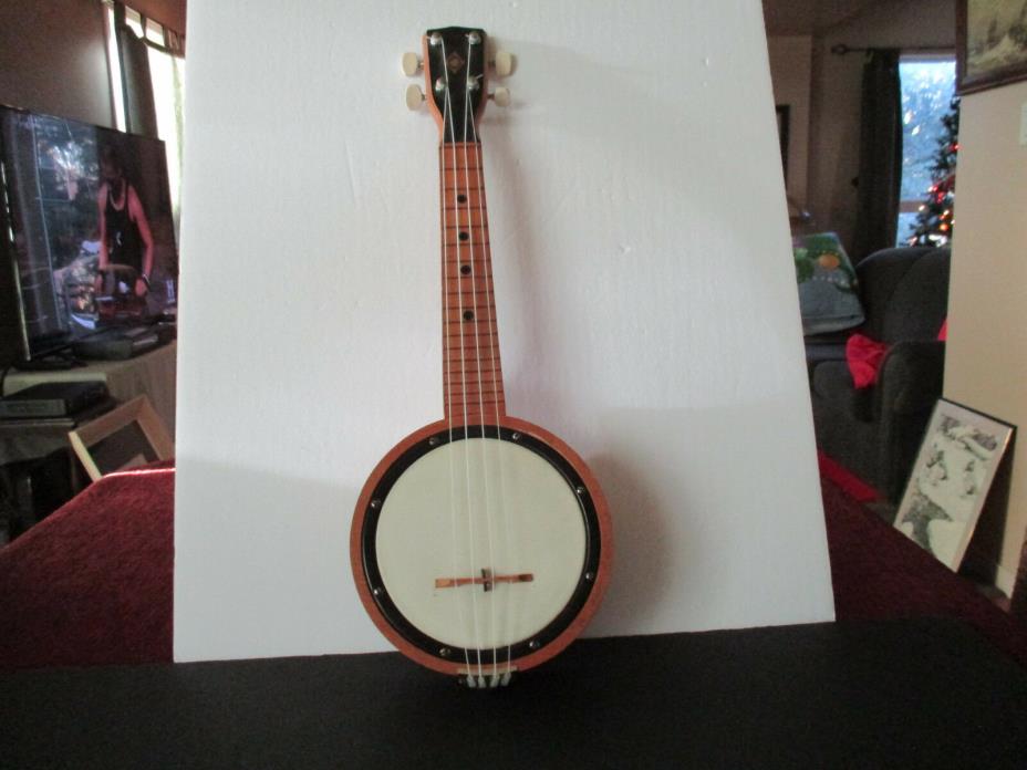 Vintage Banjo Ukulele-Burly Maple--Banjo Ukulele