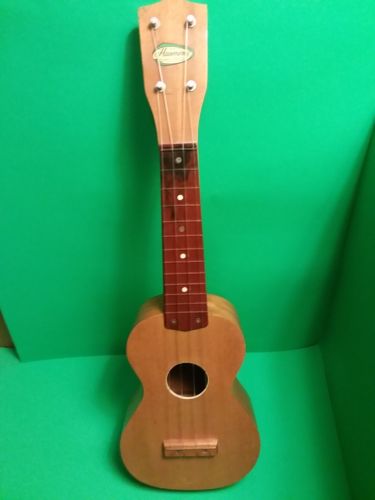 Harmony Ukelele, vintage Green Label Uke, Chicago U.S.A pat.# 627,412