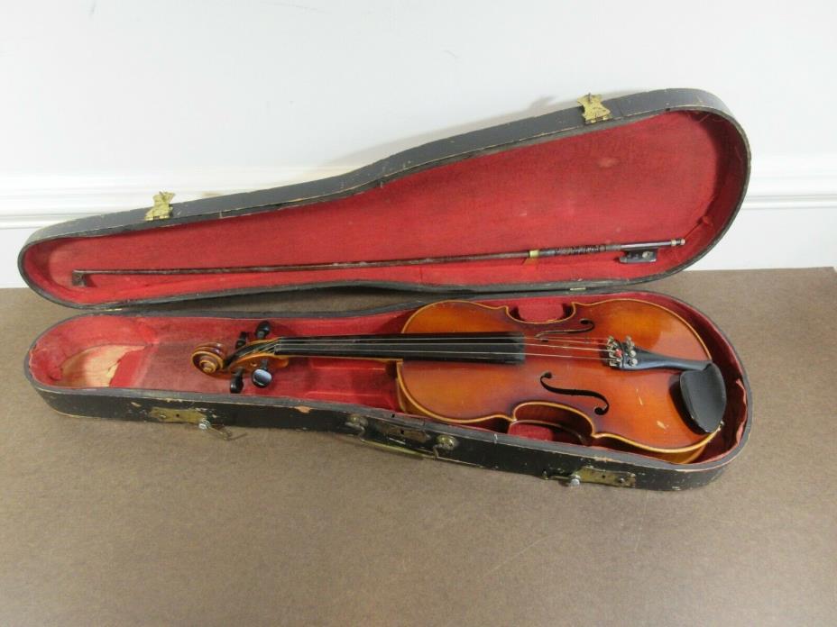 d56/ Vintage German Violin in case for Restoration