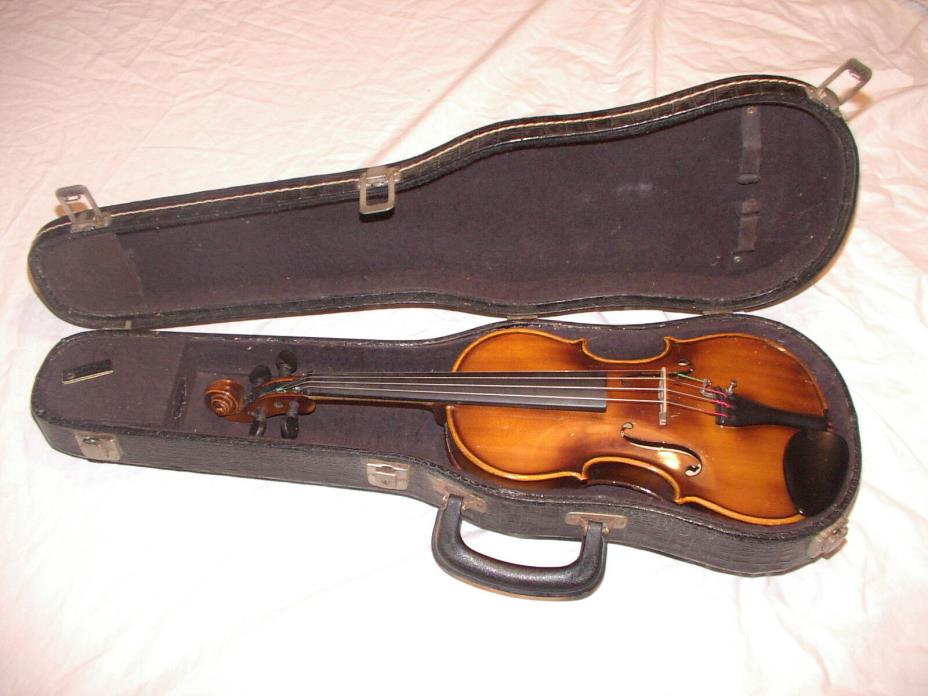 Vintage German Violin with Vintage Ess & Ess case