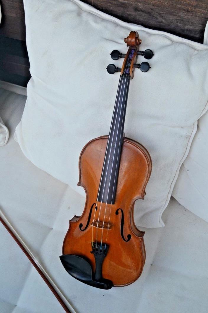 4/4 Hand Carved Maple Violin and H.R. Pfretzschner Bow
