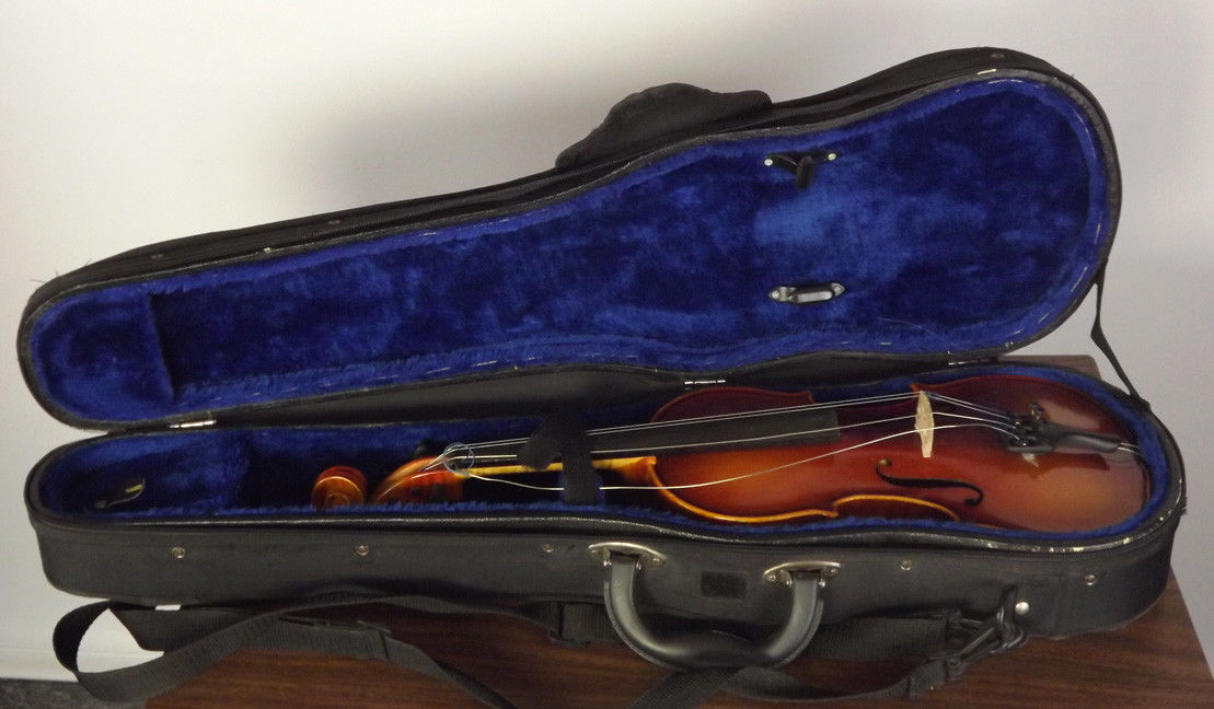 Nice Hungarian 1/2 Violin and case for service