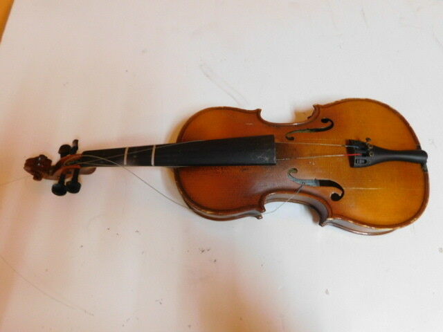 Violin-NEEDS REPAIRS