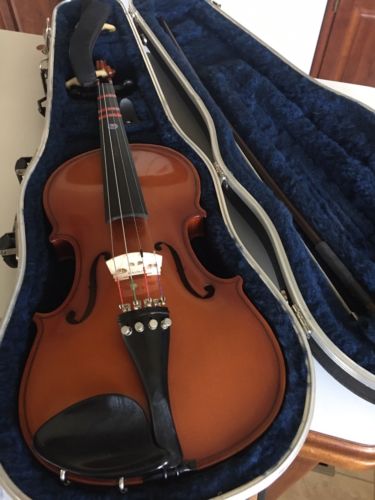 Knilling Violin Handmade 20KT 3/4 with Case & Bow, Shoulder Rest And Rosin