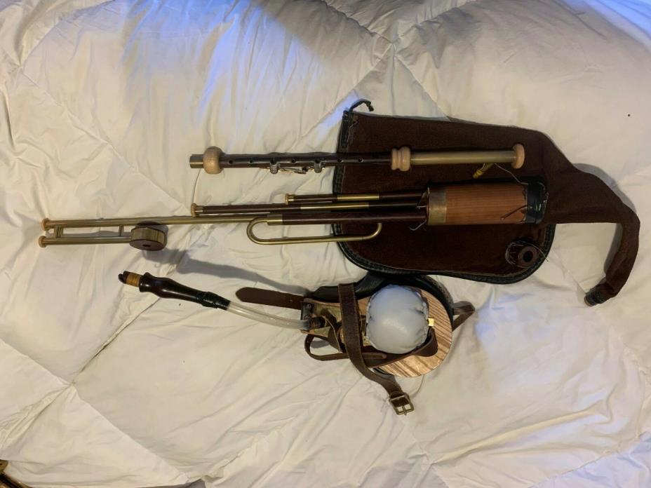 Neil O'grady Uilleann Pipes 1/2 set