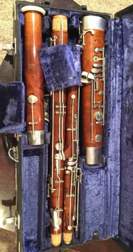 Fox Renard Bassoon Model 222 with C2 Bocal