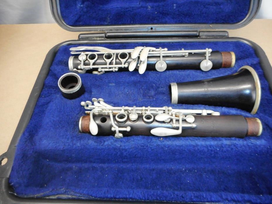 Selmer 100 Wood Clarinet With Case FREE US SHIPPING